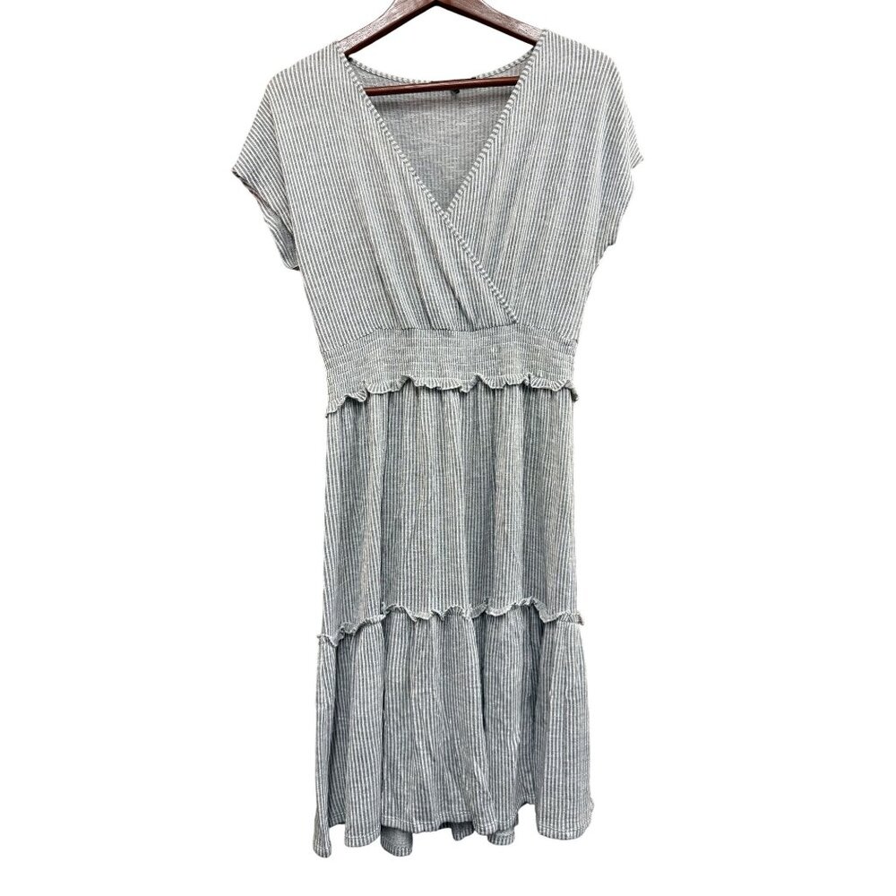 Caution To The Wind A Line Dress Gray Stripe Short Sleeve Large